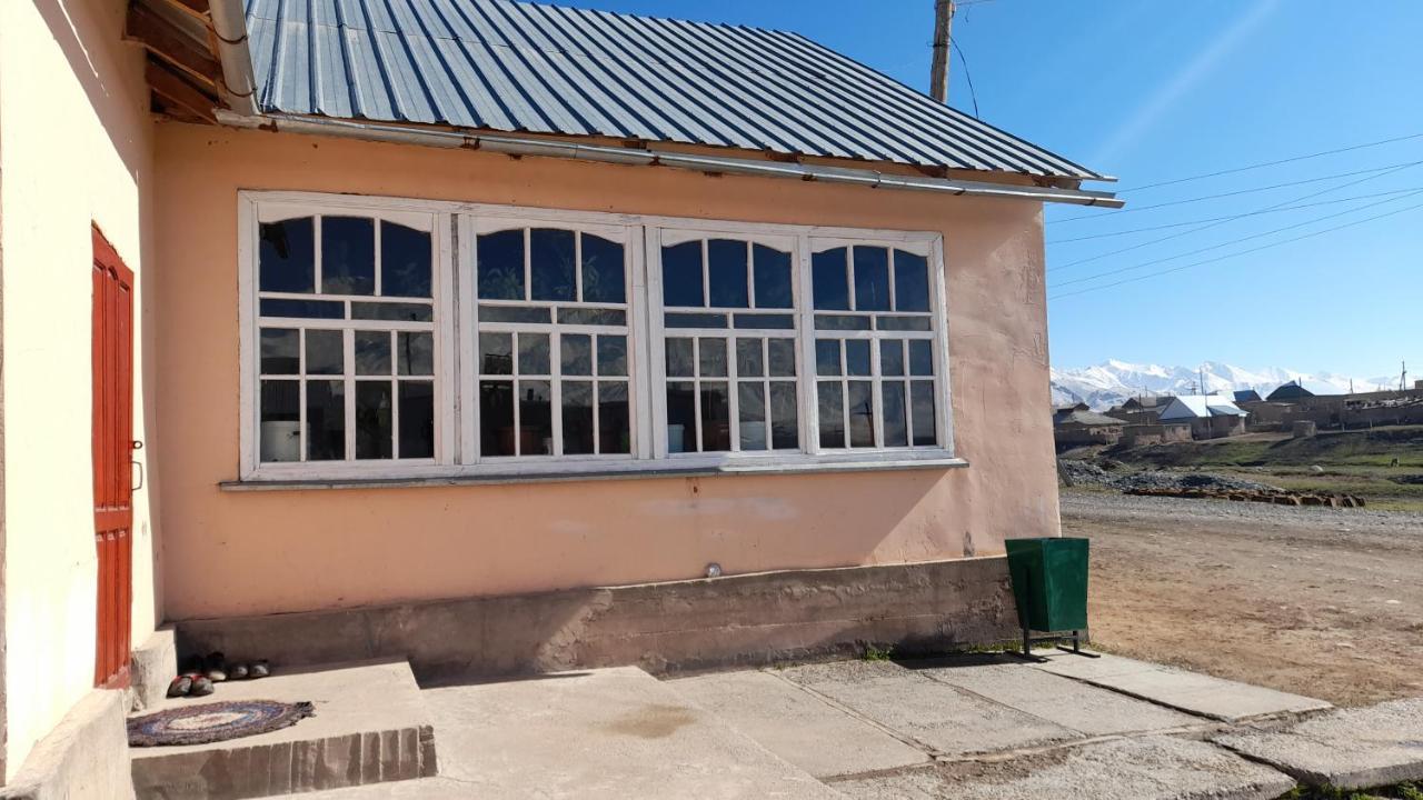 Tilek Guest House Sary-Mogul Exterior foto